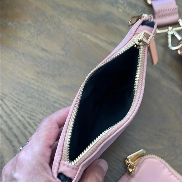 🆕❤️WOT Elegant Pink Crossbody Bag Set. - Picture 3 of 5